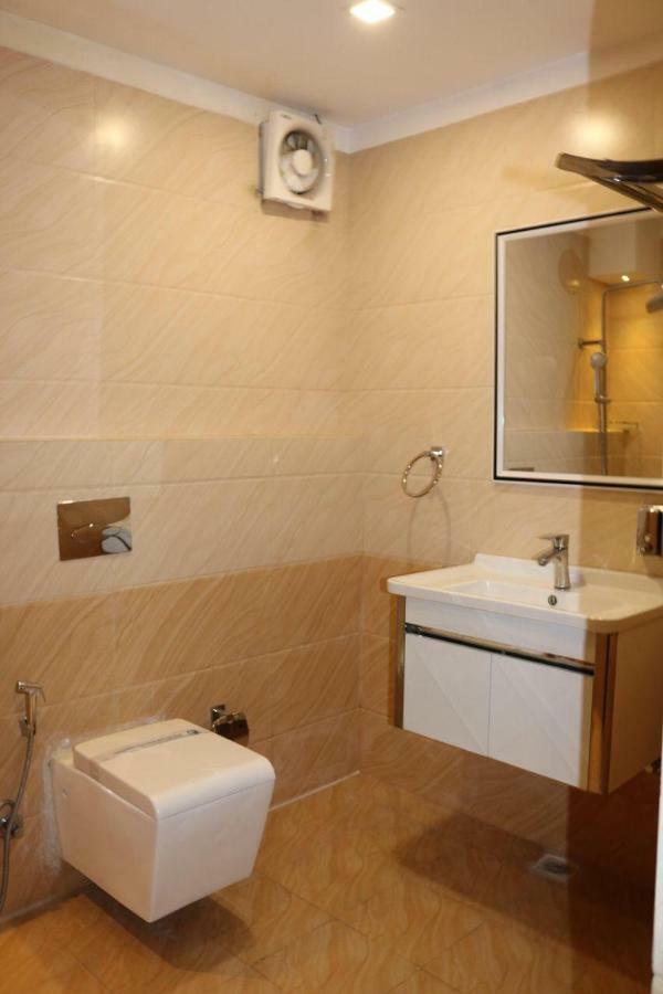 Hotel Blue Lagoon Haridwār Extérieur photo